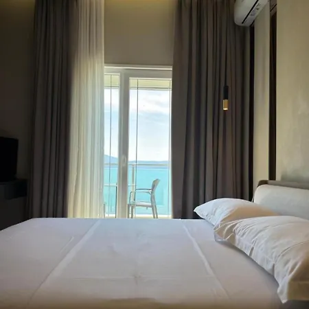 Hotel Nuna &