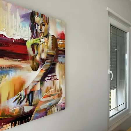 Nuna & Ξενοδοχείο