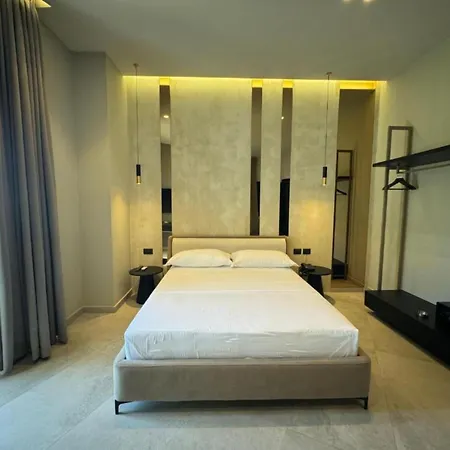 Nuna & Ξενοδοχείο