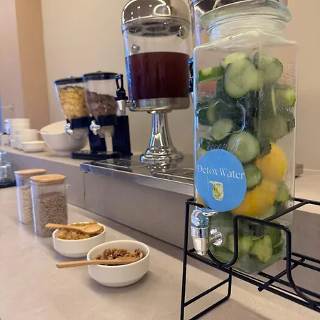 Ξενοδοχείο Nuna & 4*