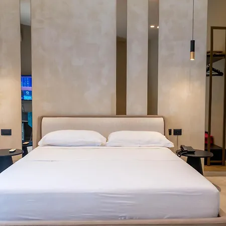 Hotel Nuna & 4*