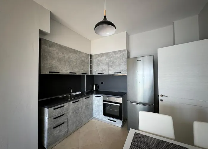 Hotel Nuna & 4*