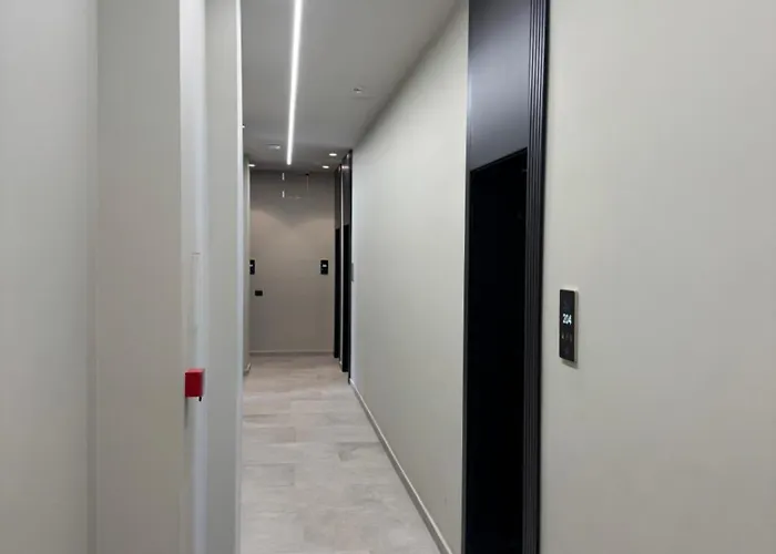 Nuna Hotel&apartments Hotel 4*